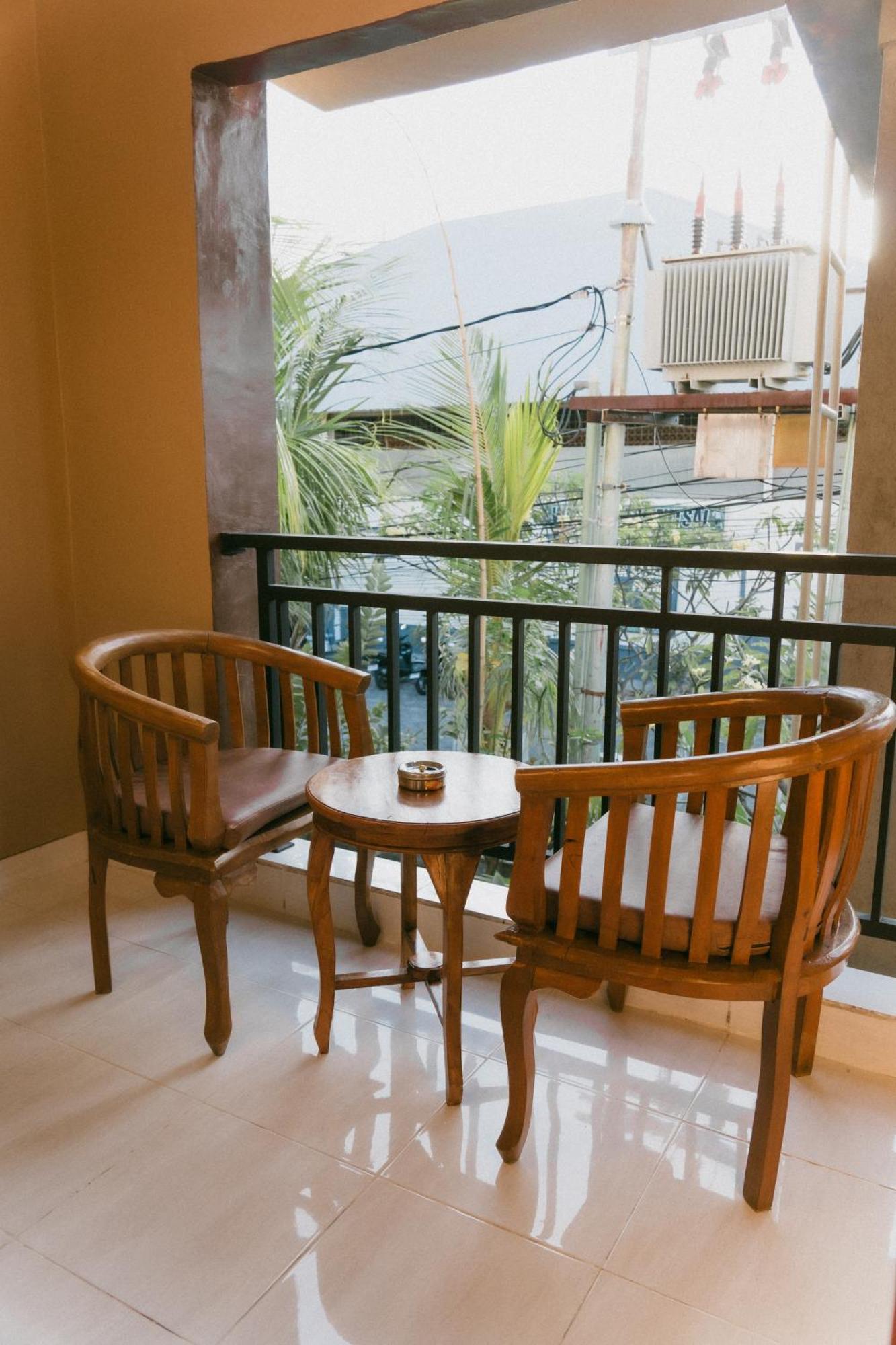 Dara House Apartment กูตา ภายนอก รูปภาพ